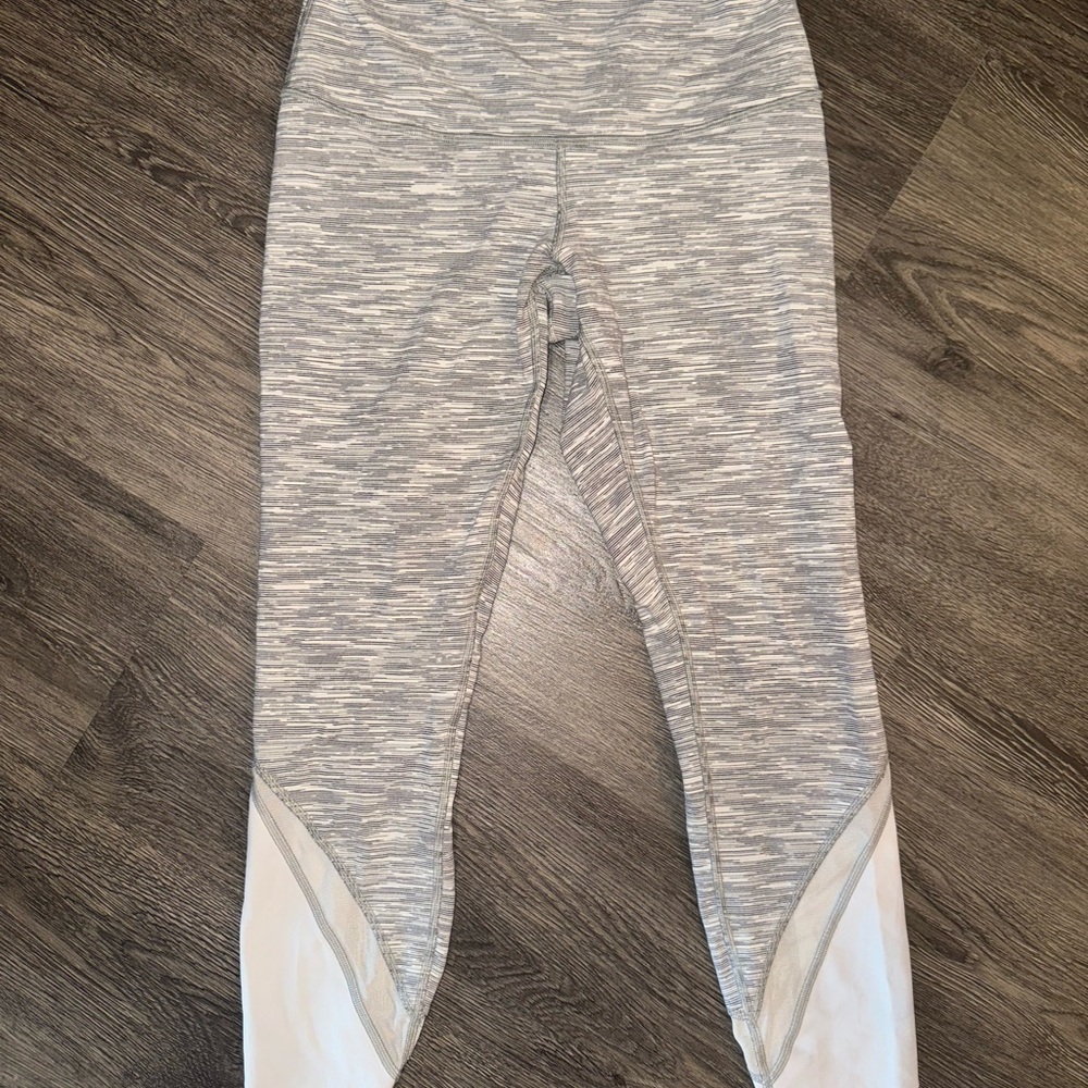 Lululemon Athletica Gray and White Leggings with Mesh Panels